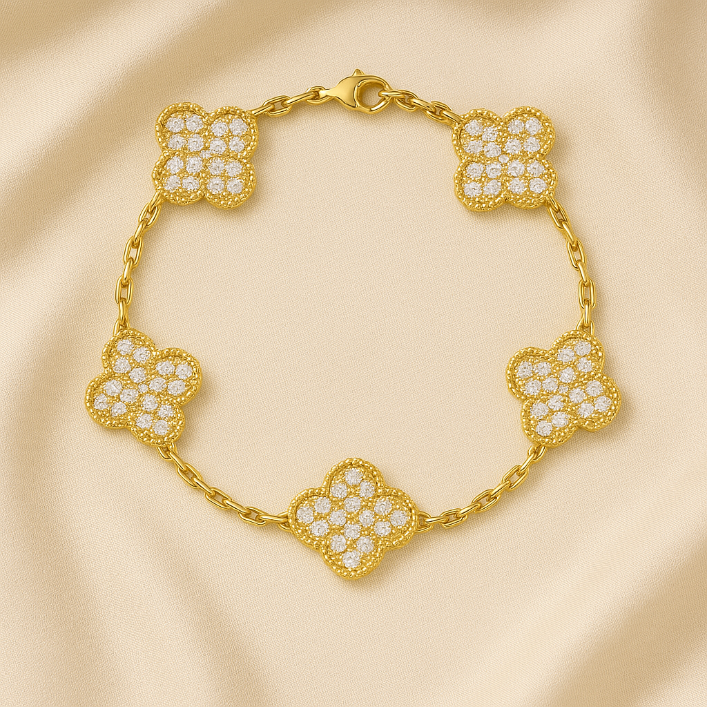 FOUR LEAF CLOVER IN GOLD ZIRCONIA